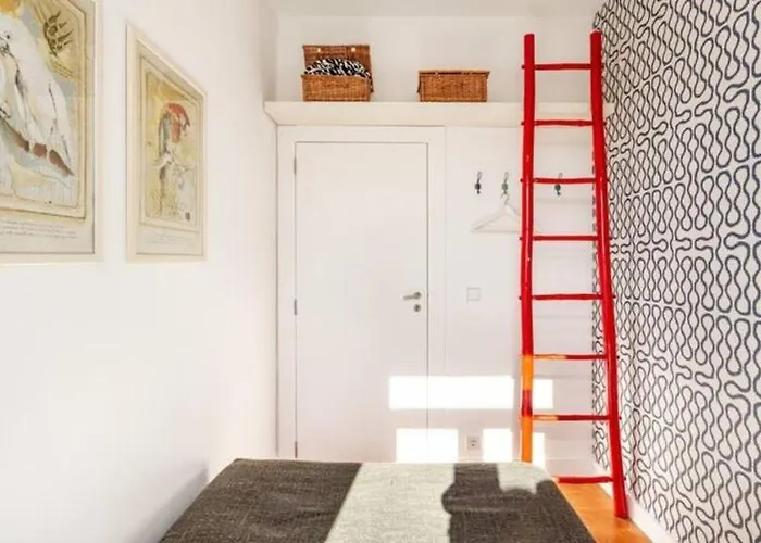 Guestready - Modern Near Alcantara Scenic View * Лиссабон