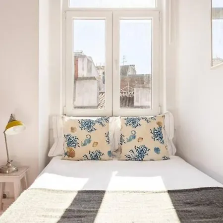 Guestready - Modern Apt Near Alcantara Scenic View Appartement Lissabon
